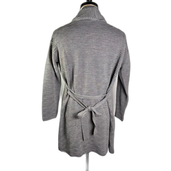 Saks Fifth Avenue NWT VINTAGE Folio Collection Merino Wool Blend Sweater Set - Picture 5 of 15